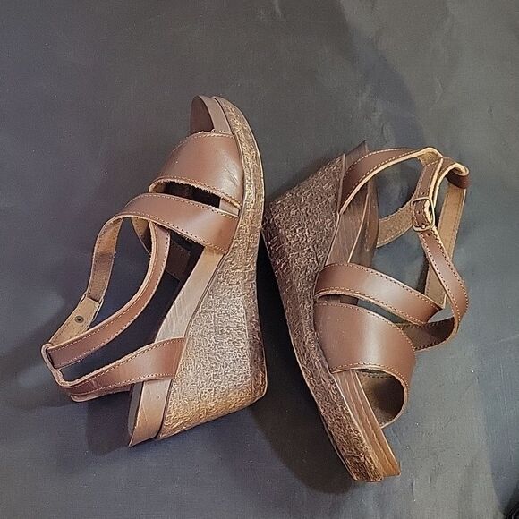 CLOUDWALKERS DOUBLE STRAP OPEN TOE WEDGE SANDAL - Picture 7 of 16